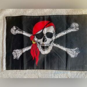 Vintage Pirate Flag (18”x11”)